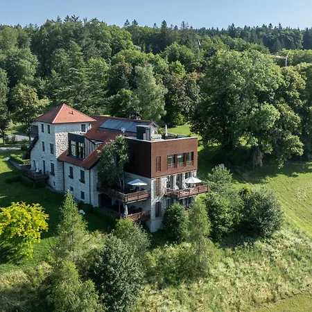 Chateau Des Avenieres
